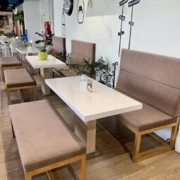 LECHUZA Concept Store & Café