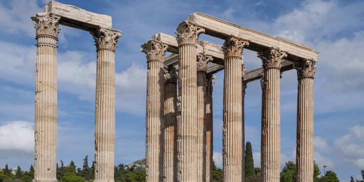 Temple-of-Olympian-Zeus-in-Athens